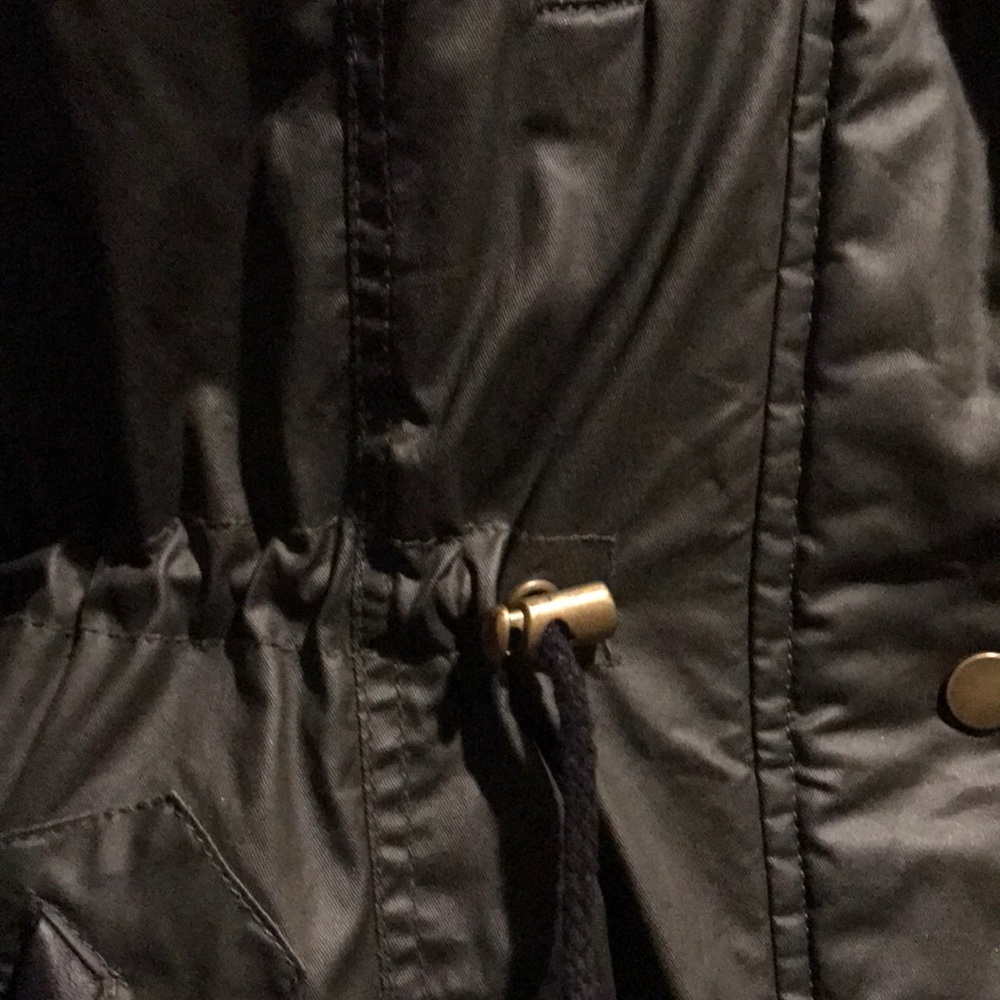 Coat - Picture 5 of 8